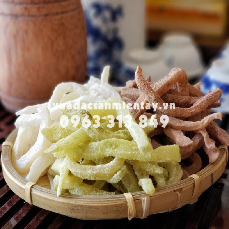 Mứt dừa non rất được người dùng ưa chuộng trên thị trường